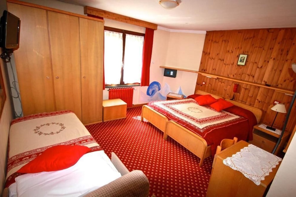 Hotel Lac Bleu 8/48