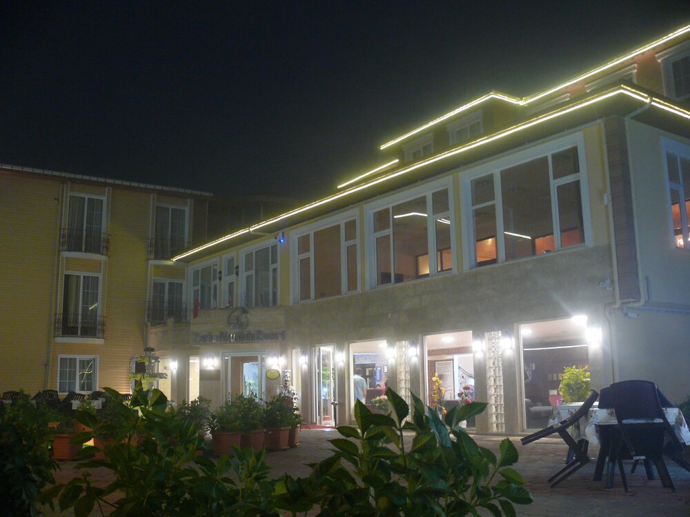 Zarha Mountain Resort 5/72