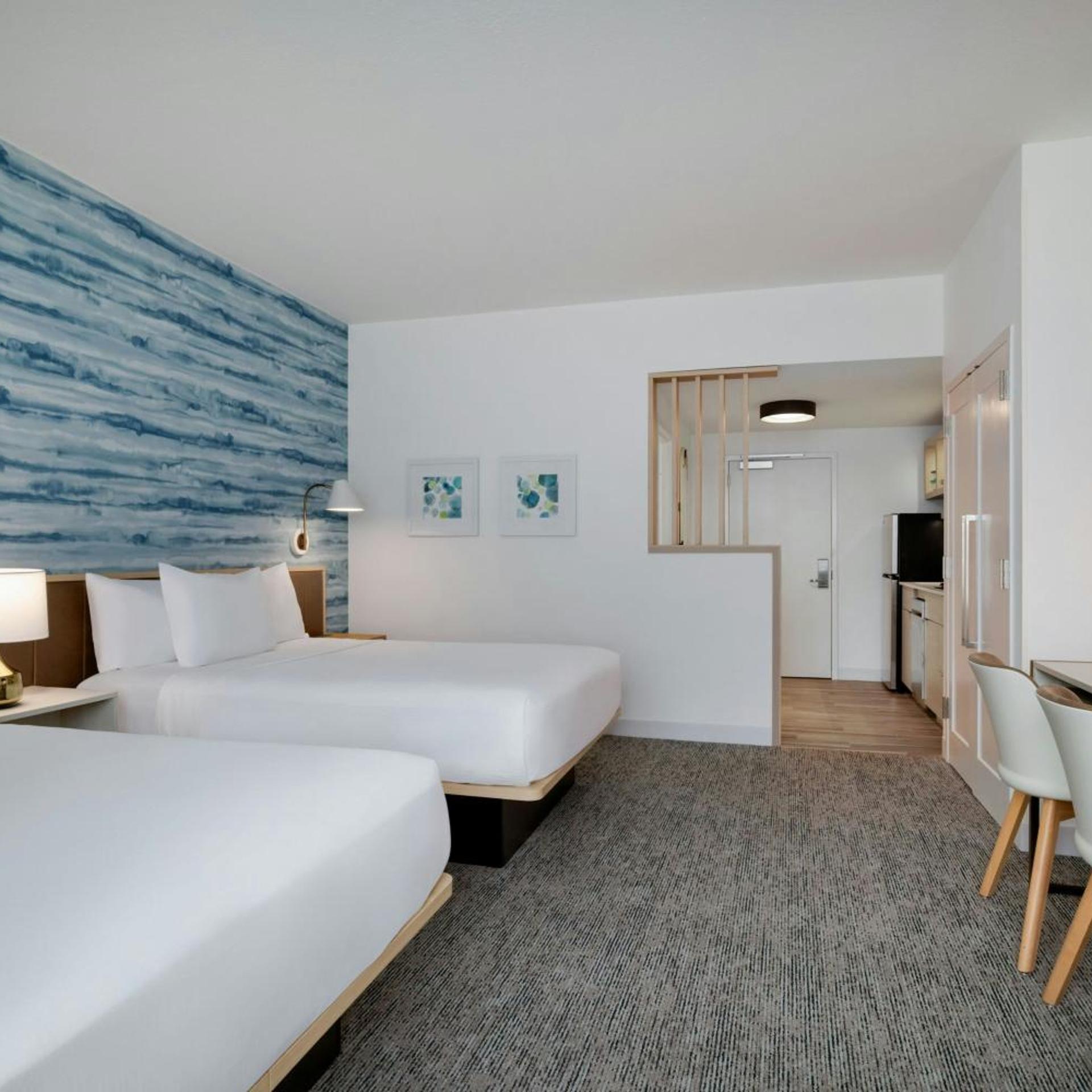 Studio, King Bed, 2 Queen Beds, Accessible
