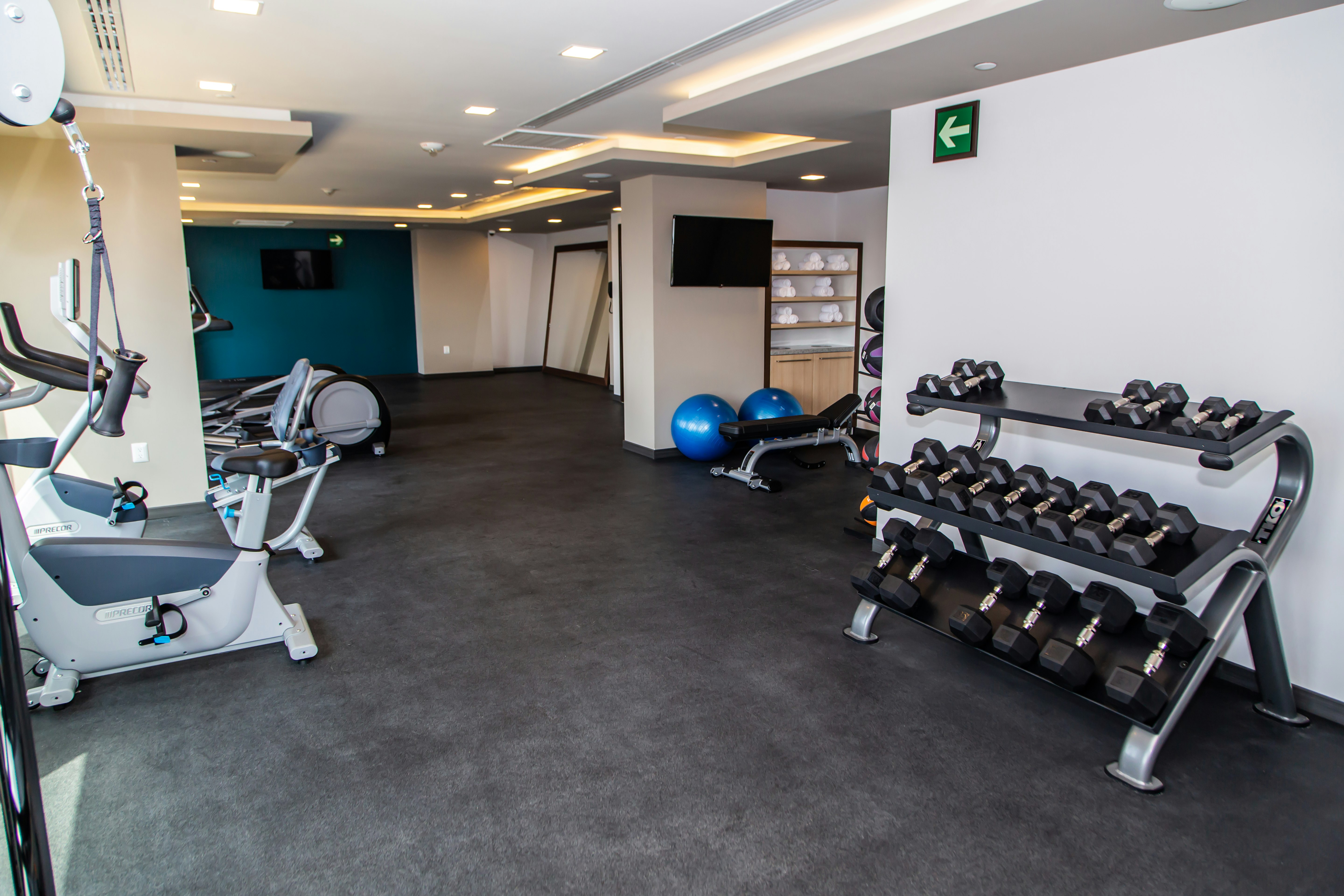 Hampton Inn Suites By Hilton Puebla 31/56