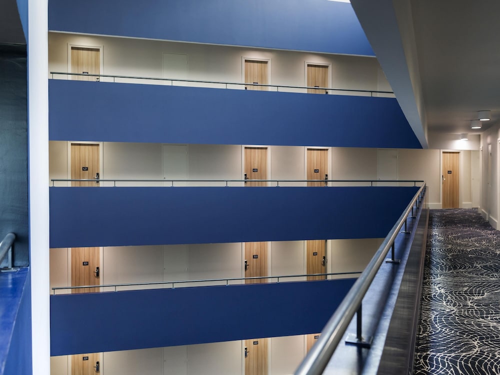 NOVOTEL LE HAVRE CENTRE GARE 4/67