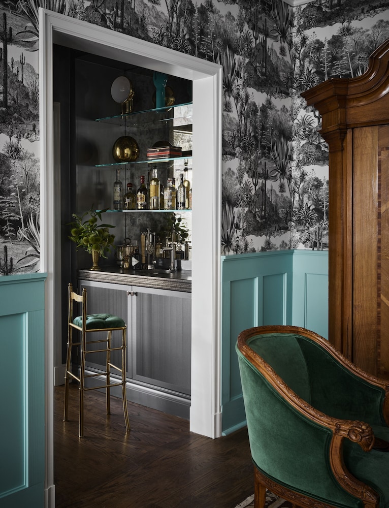 Commodore Perry Estate, Auberge Resorts Collection 55/68