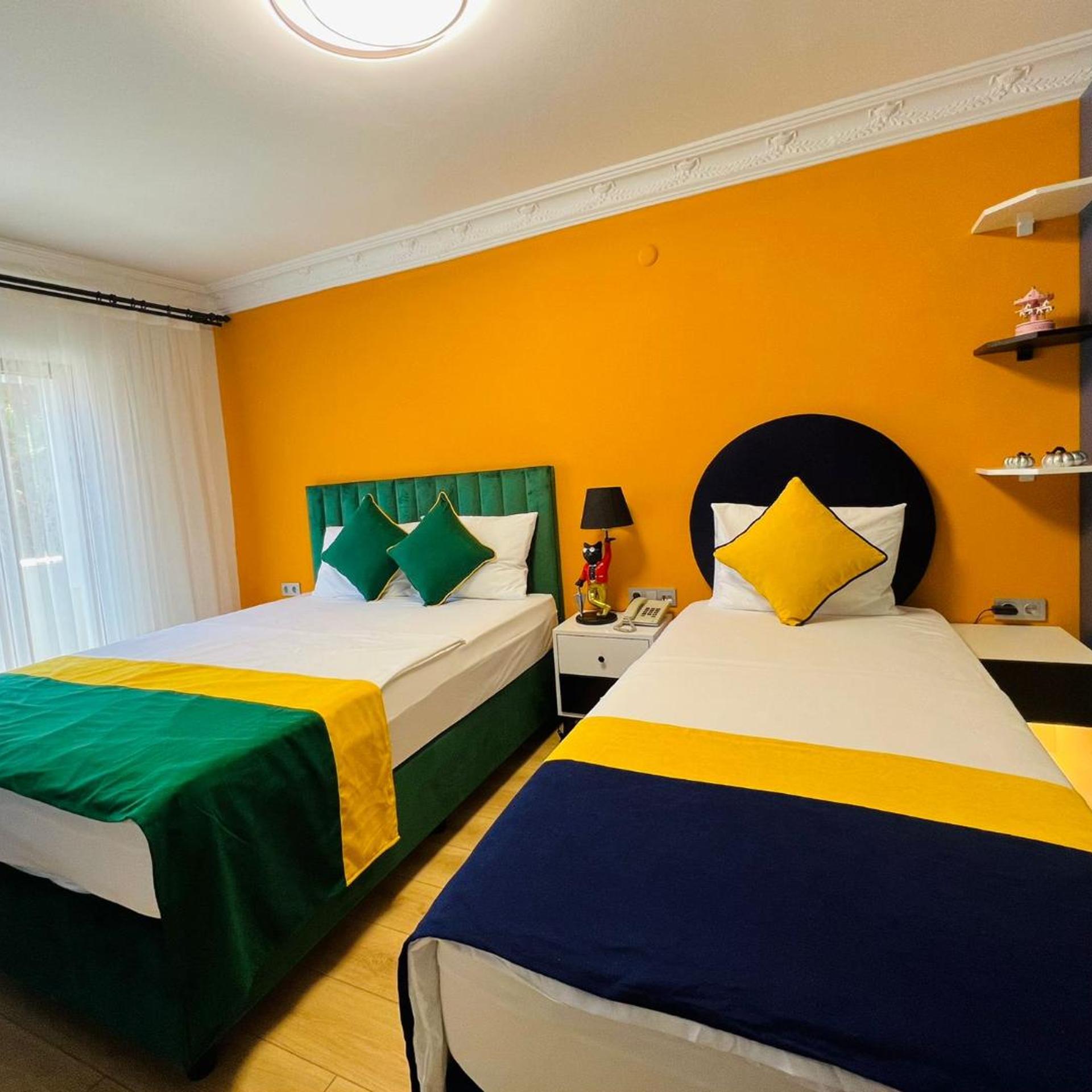 Room, Triple, Balcony