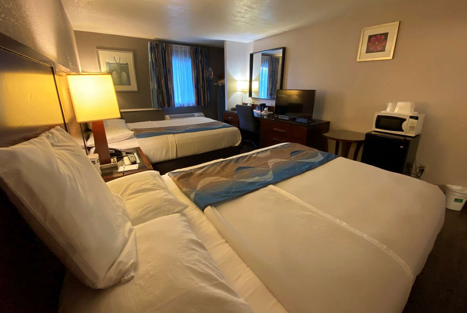 Travelodge Inn & Suites by Wyndham Albany 12/34