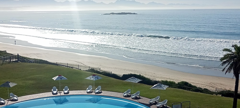Diaz Strand Hotel And Resort 42/49