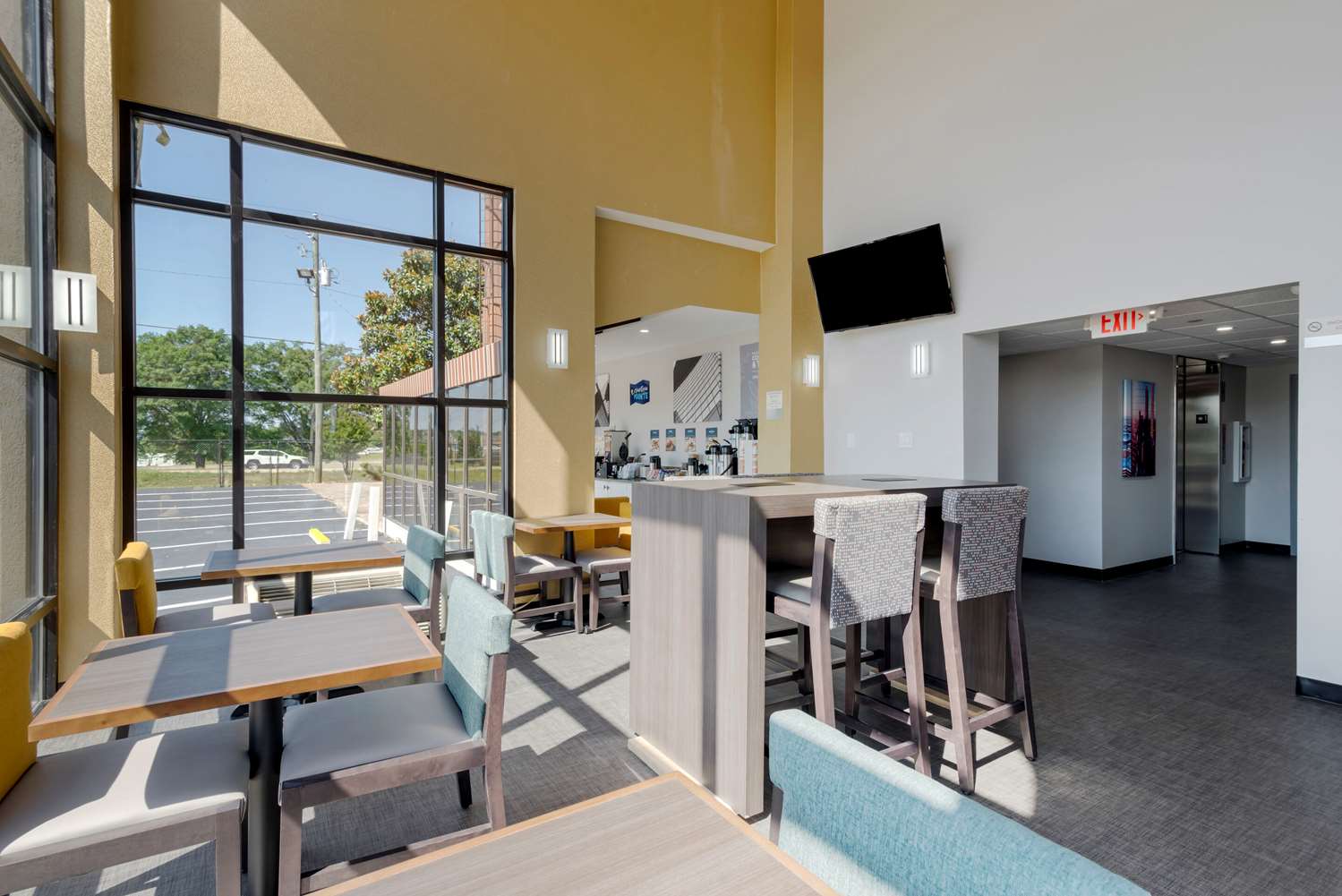 Clarion Pointe McDonough 32/43