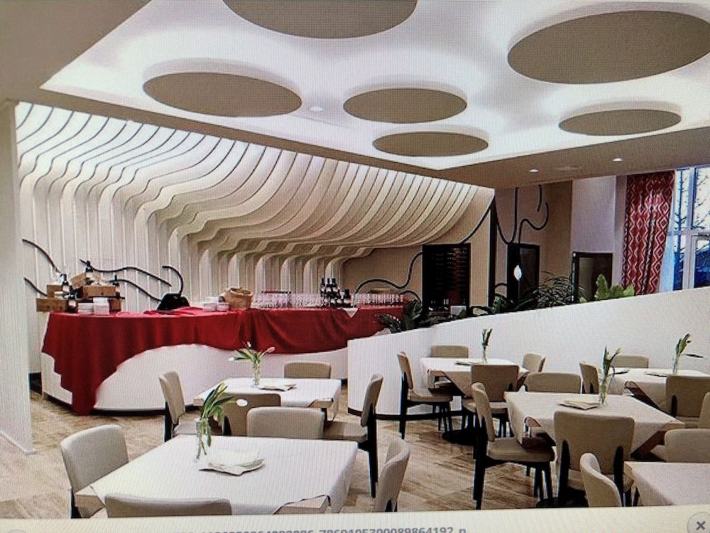 restaurant-cafeteria