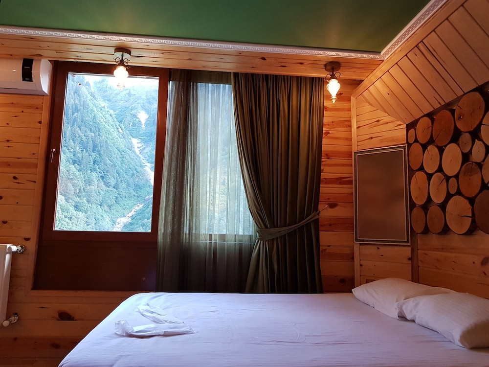 AYDER DOGA RESORT 33/84