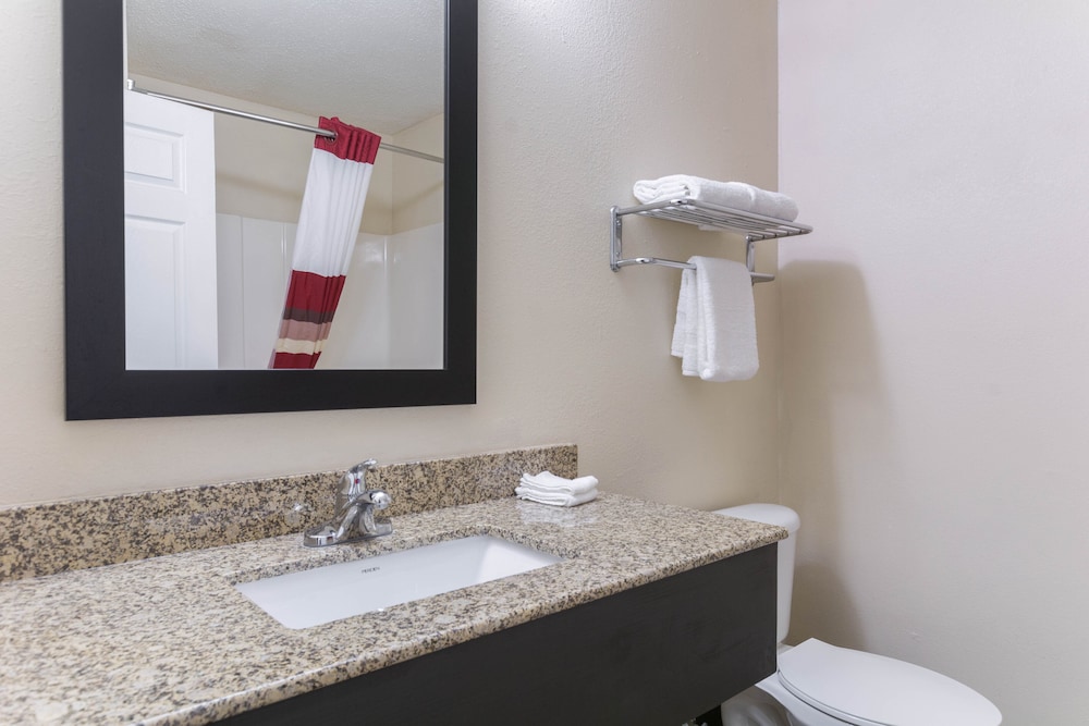 Red Roof Inn Carrollton 15/43