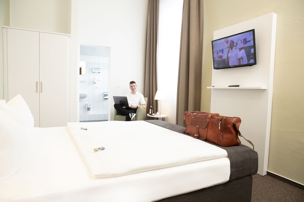 Hotel Am Schlosspark 25/71