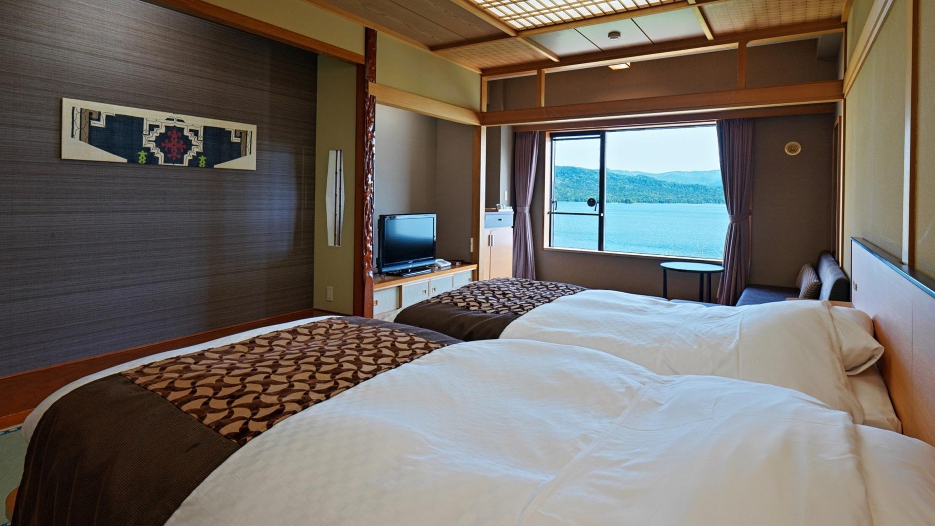 Japanese, Twin Beds, Lake View, Wing