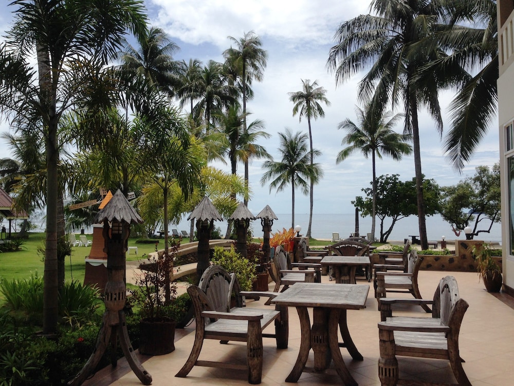 Bailan Beach Resort 60/78