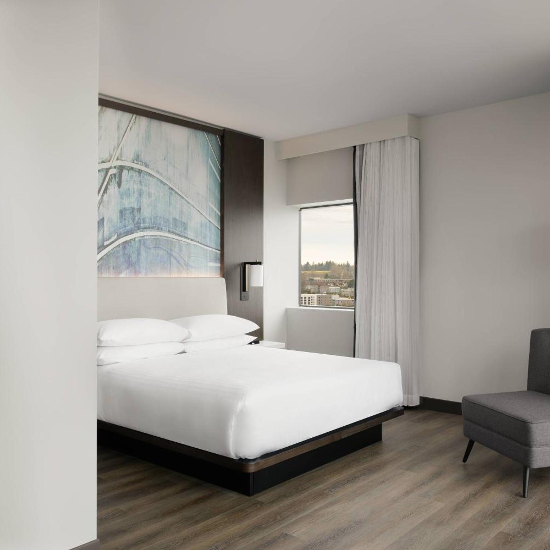 Executive, Suite, King Bed, Corner