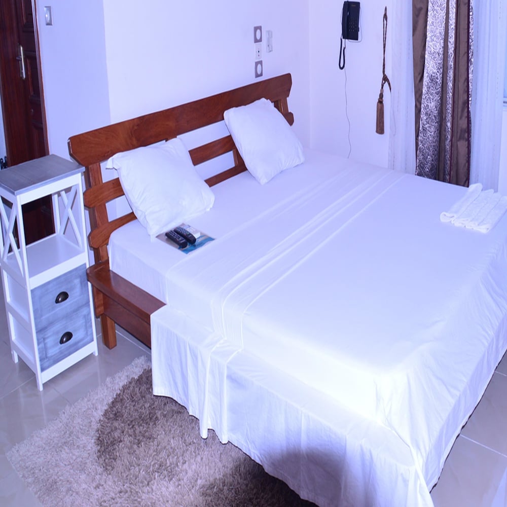Residences Easy Hotel 9/50