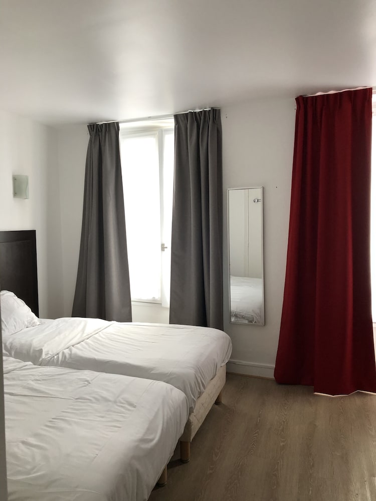 Hotel de Bordeaux 29/47