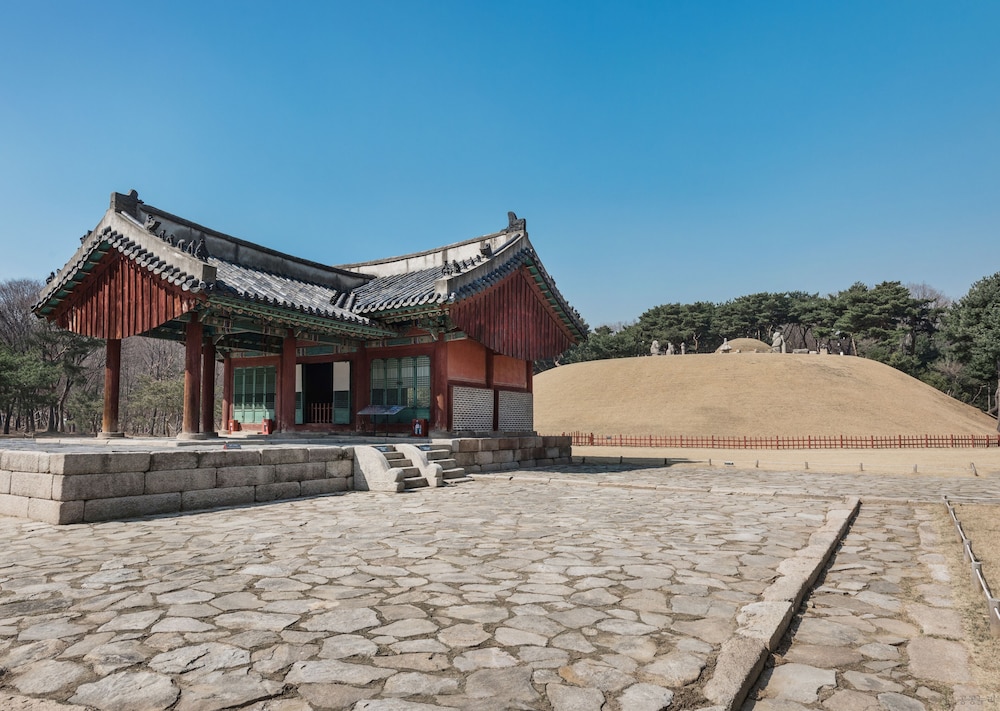 Hotel Crescendo Seoul 43/49