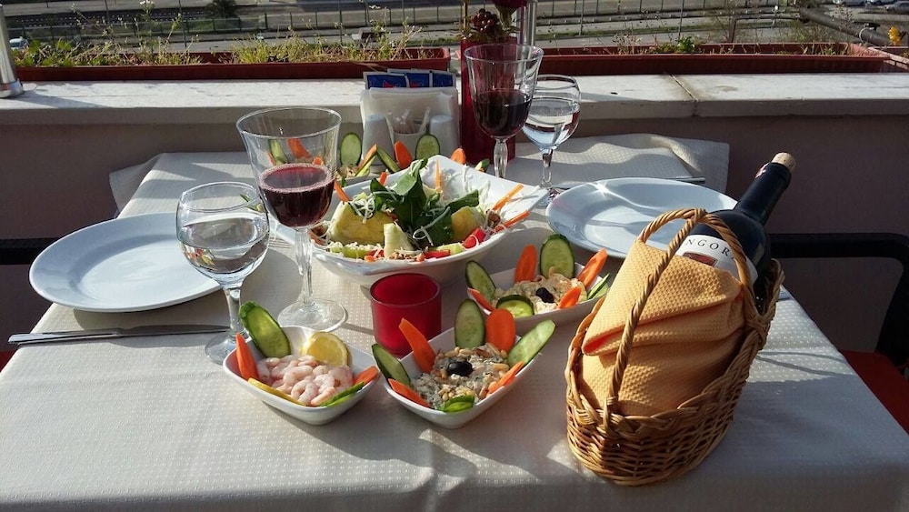 Hotel Villa Marina 46/64