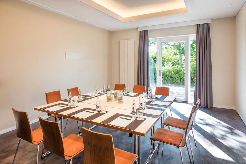 Lindner Hotel Boltenhagen 38/48
