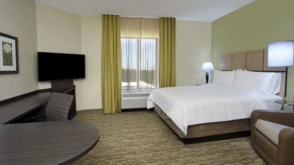 Candlewood Suites Dallas-Frisco NW Toyota Ctr 10/50