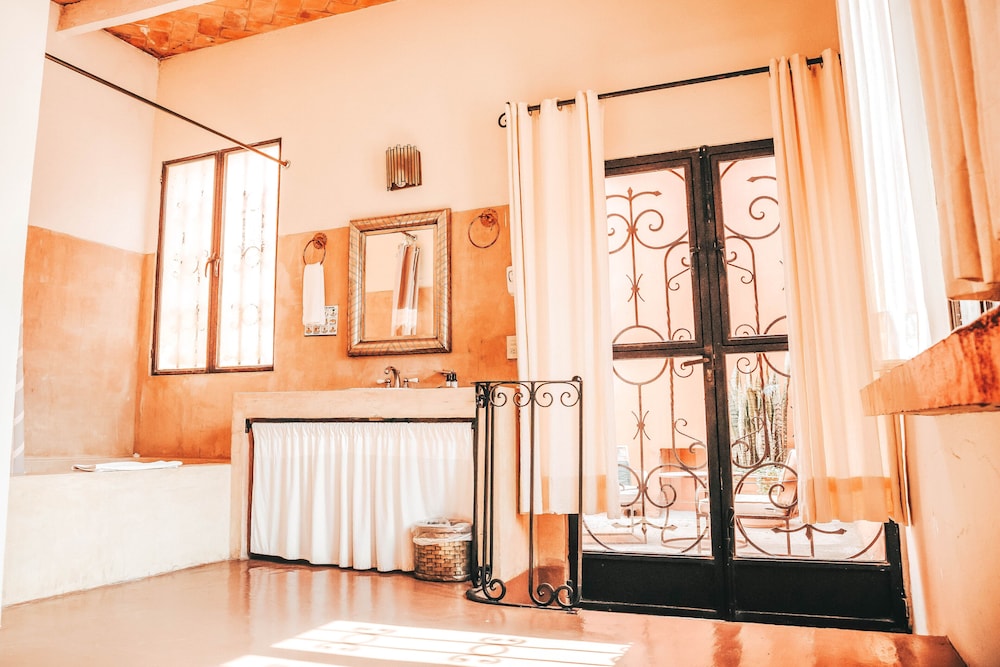 Casaluna Hotel Boutique 65/65