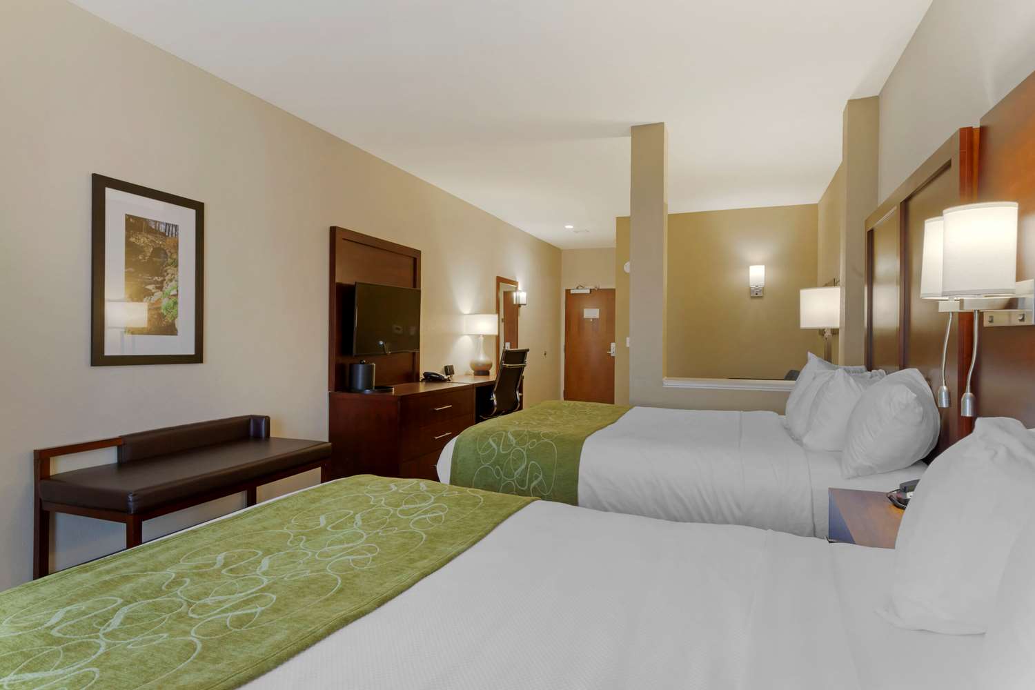 Suite, 2 Queen Beds