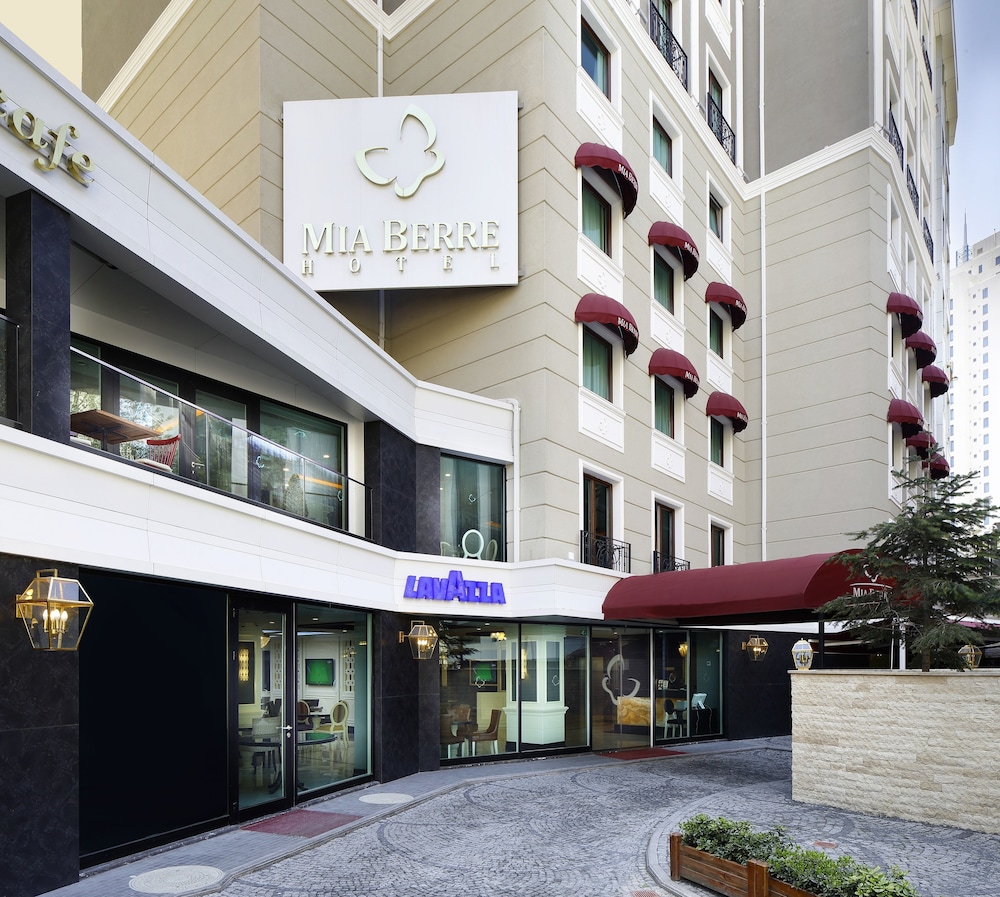 Mia Berre Hotels Istanbul 5/50