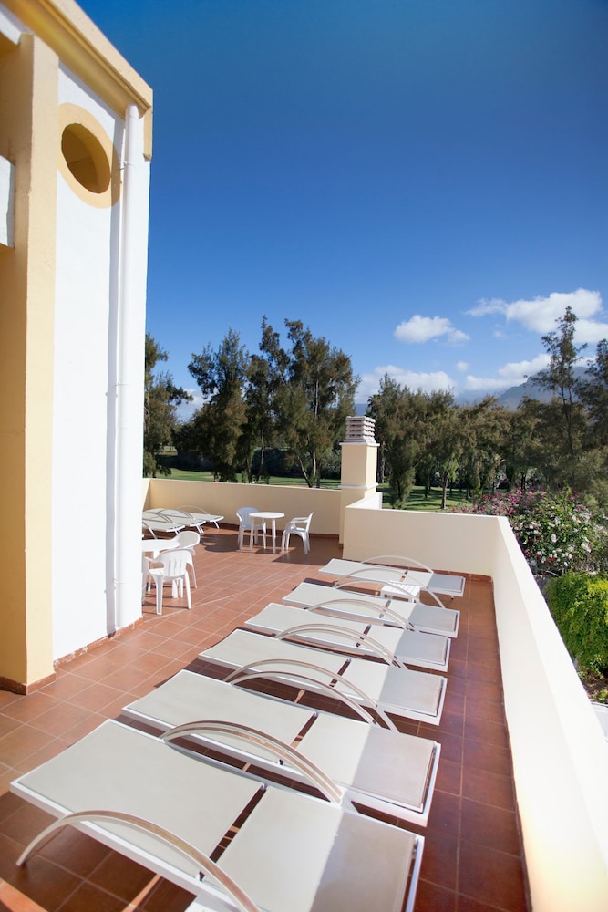 Coral Compostela Beach Golf 7/60