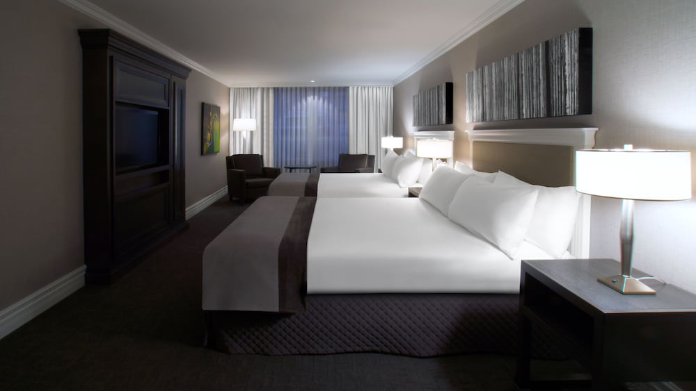 Hotel Manoir Victoria 9/56