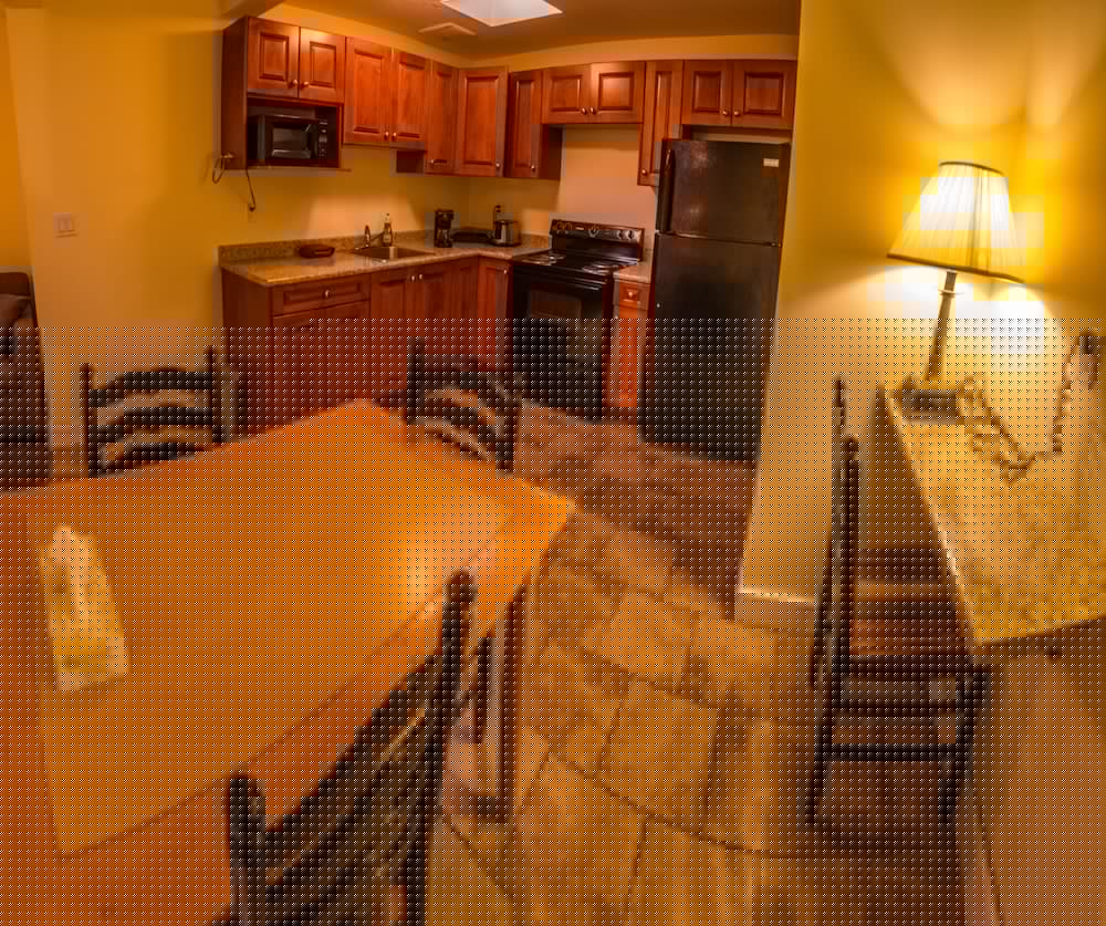 Sahara Courtyard Inn Penticton 45/77