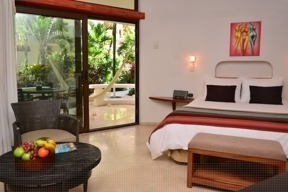 Playa Palms Hotel 28/69