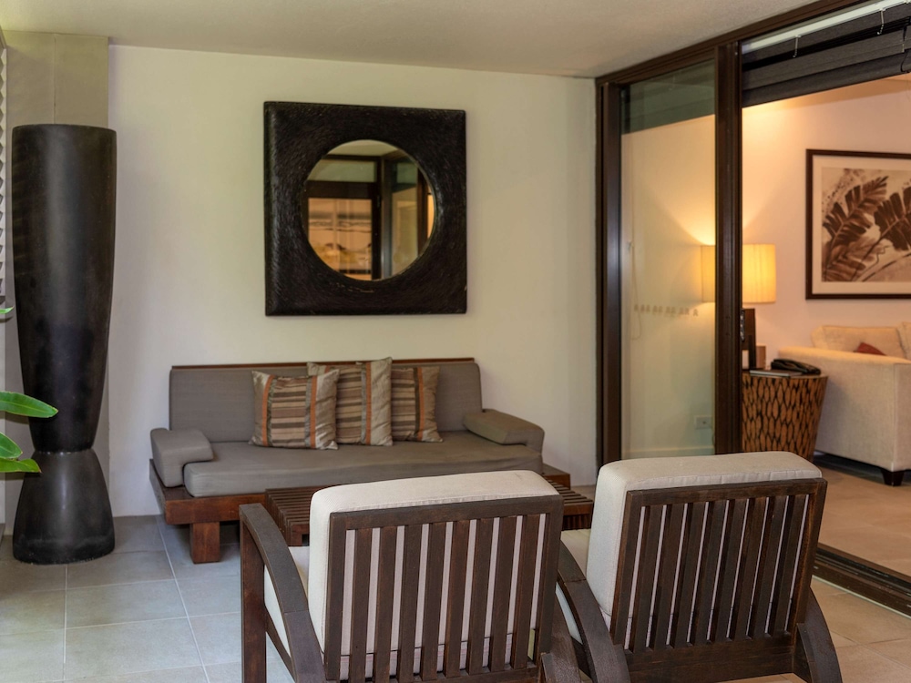 Pullman Port Douglas Sea Temple Resort and Spa 49/76
