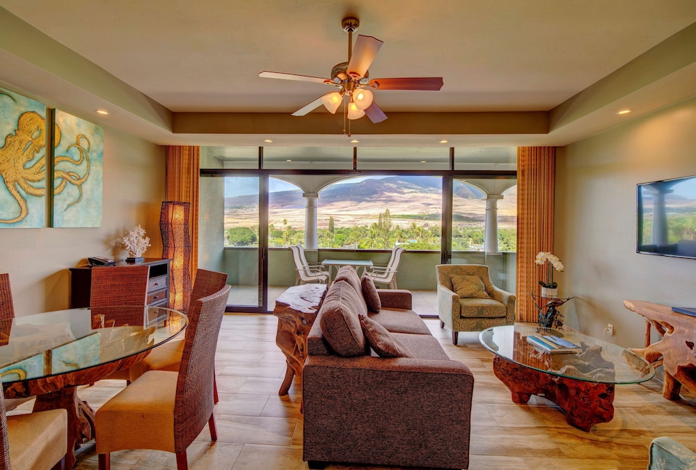 Lahaina Shores Beach Resort 30/57