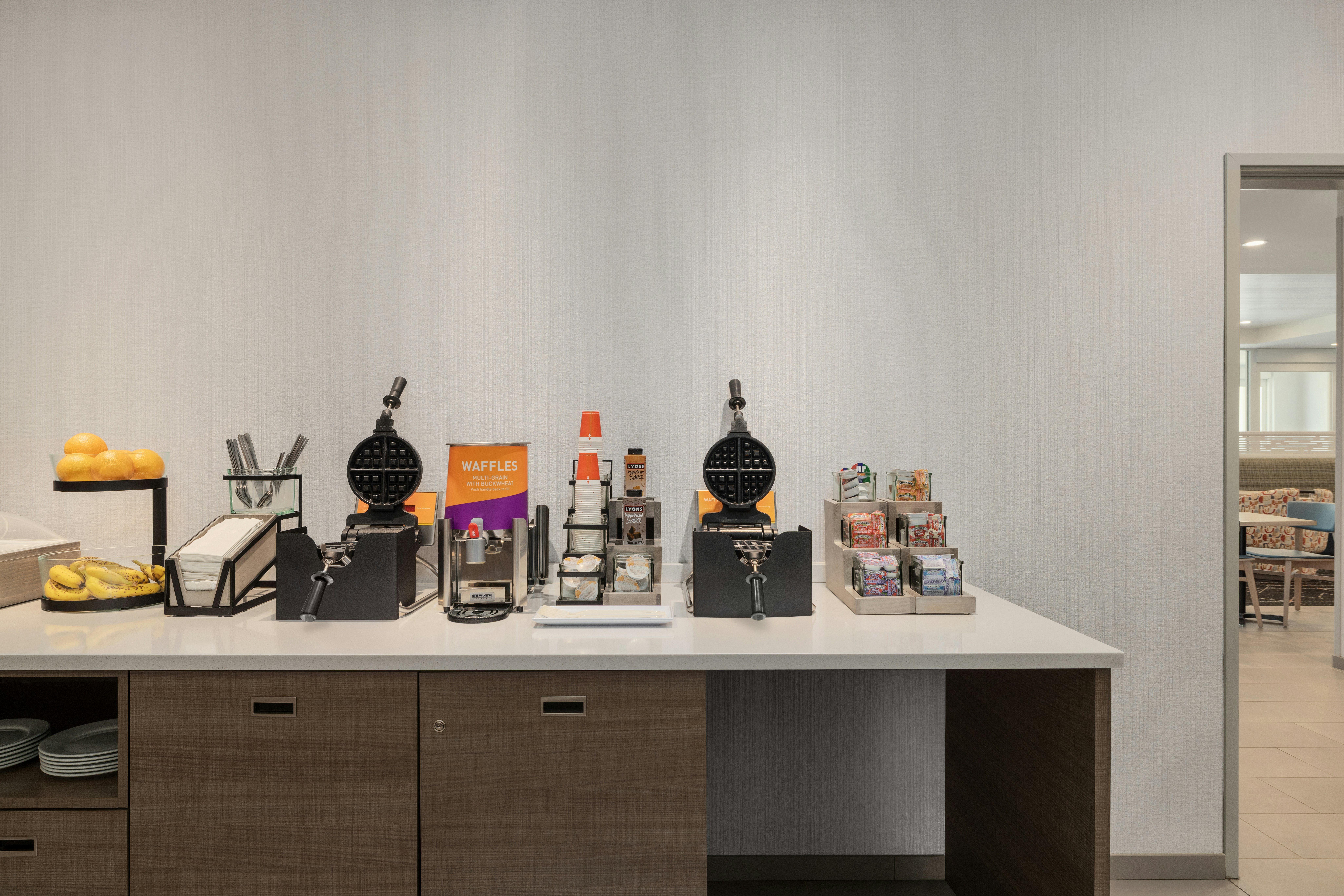 Home2 Suites by Hilton Springfield, IL 21/22