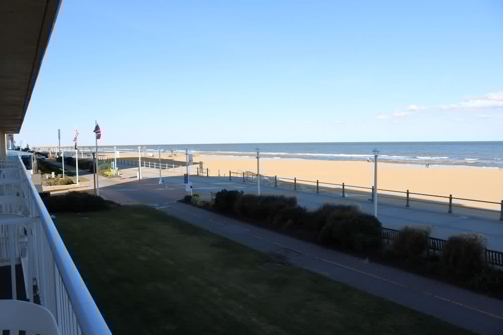 Ocean Resort 34/36