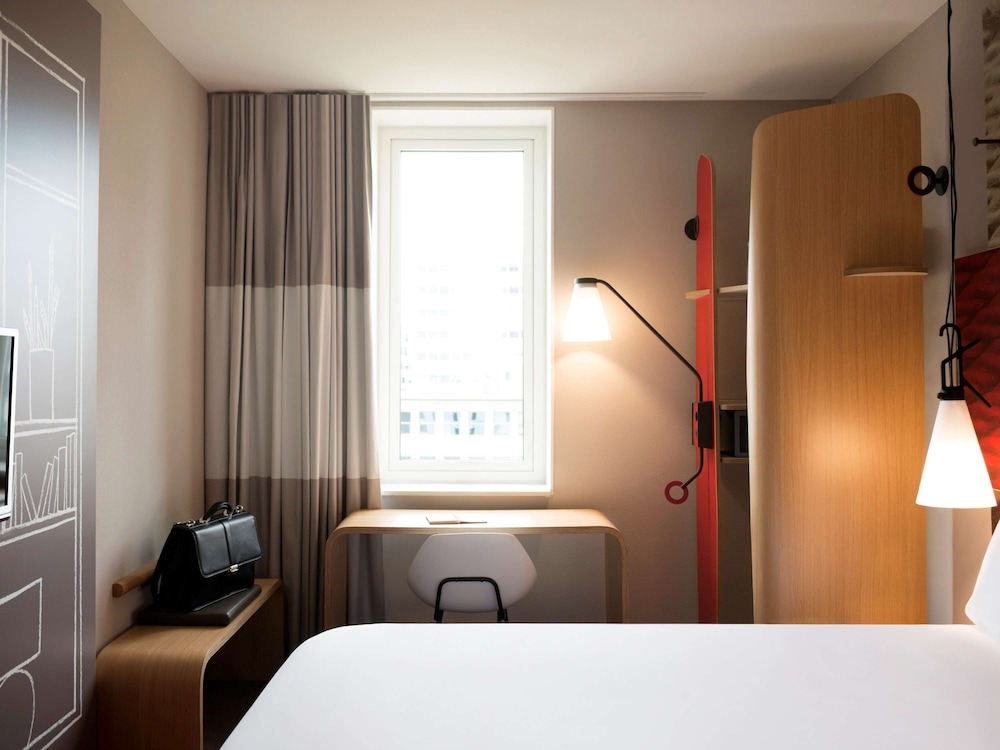 Ibis Rotterdam City Centre 18/64