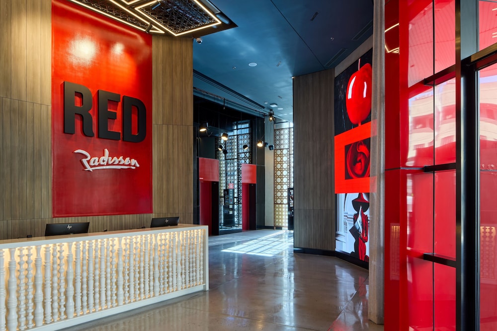Radisson RED Cebu Mandaue 6/43