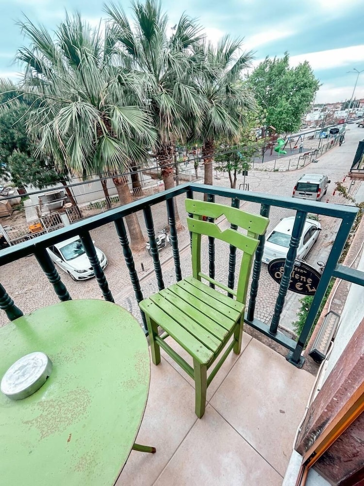 Eden Selene Hotel 41/47