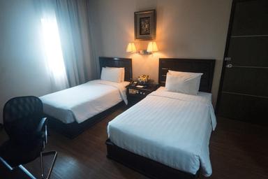 Super, Deluxe, Twin Beds, New Wing