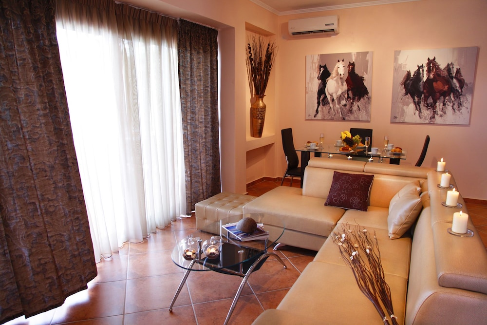 Kassandra Village Resort 58/79