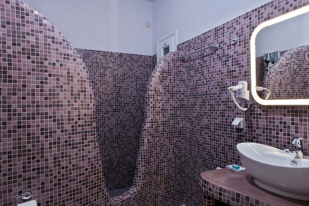 Tinos Aqua Palazzo 71/71