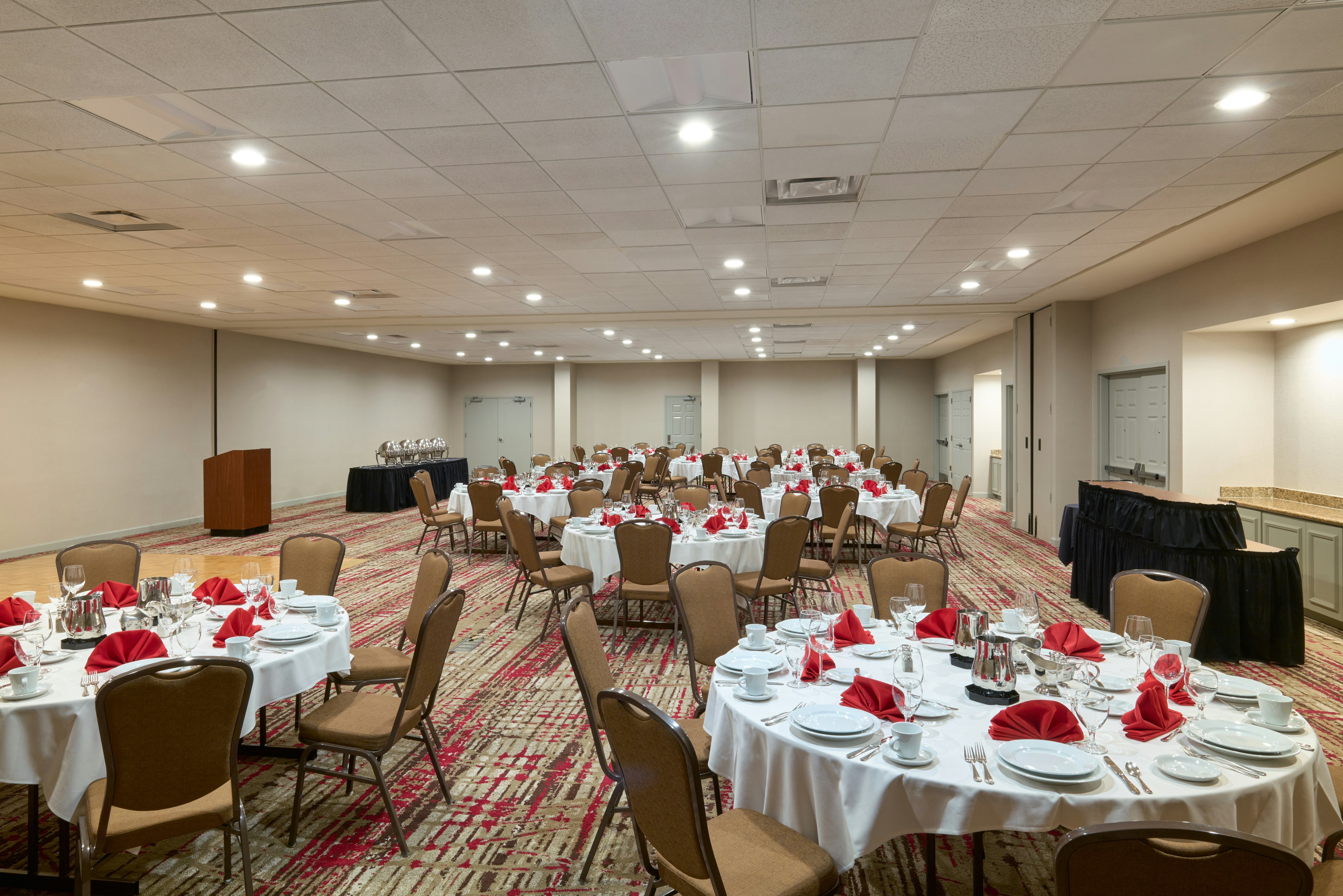 Hilton Garden Inn Bloomington, IN 65/78