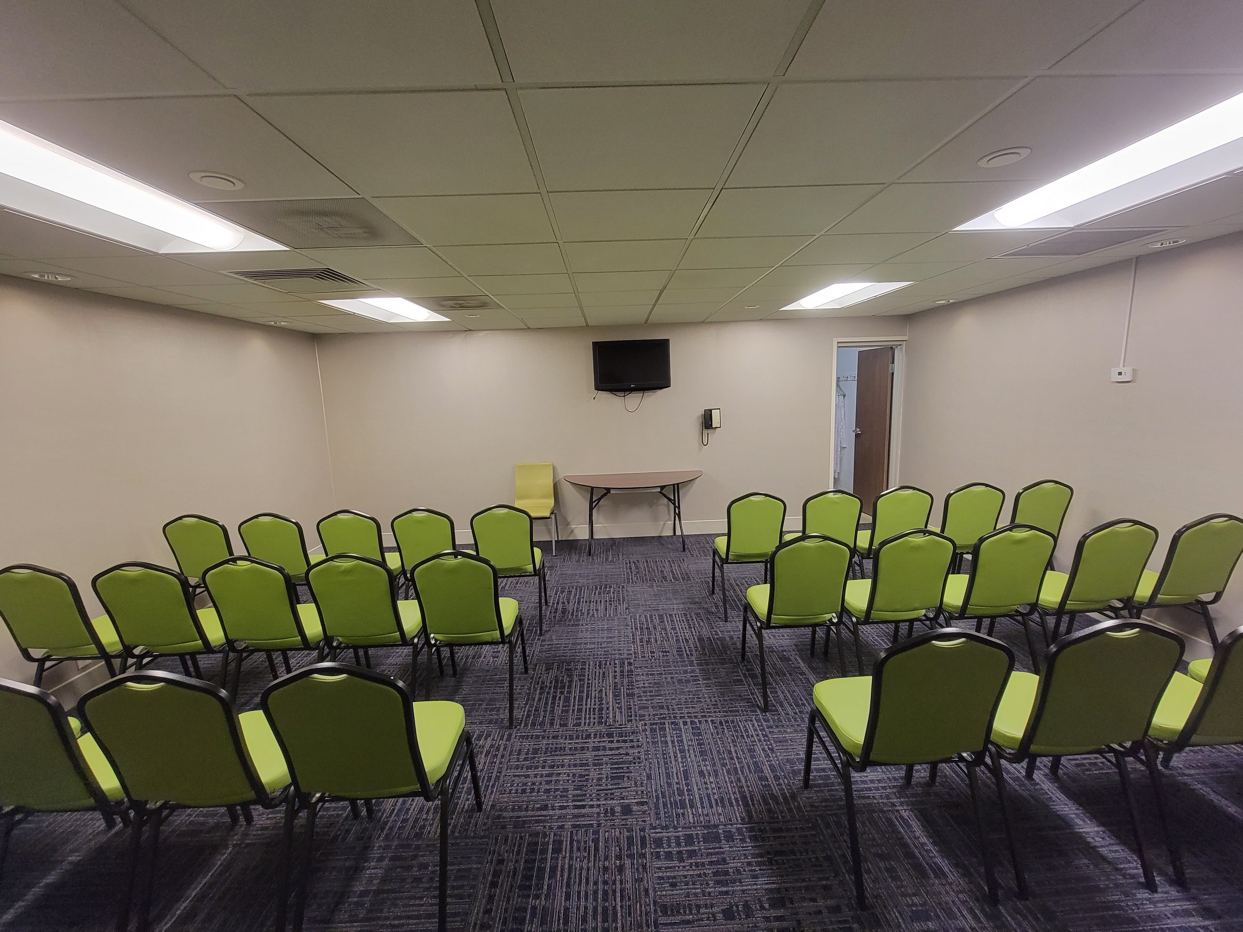 Holiday Inn Express Salt Lake City Downtown 67/77