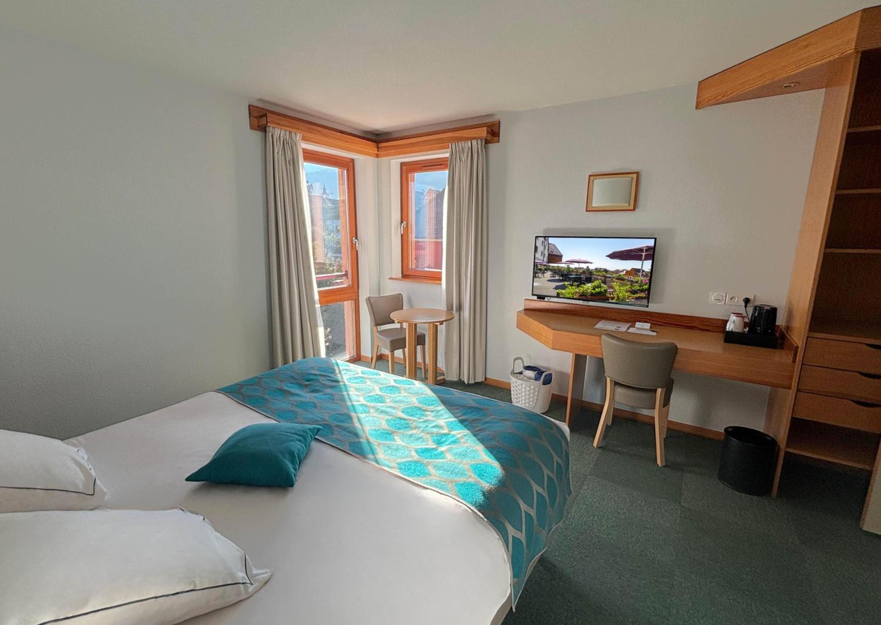 غرفة سوبيريور بسريرين منفصلين، Best Western Plus Hotel and SPA Le Schoenenbourg 2/3