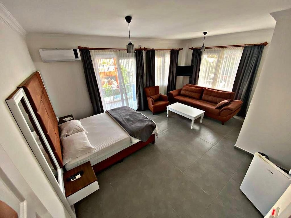 Lotus Boutique Hotel 7/42