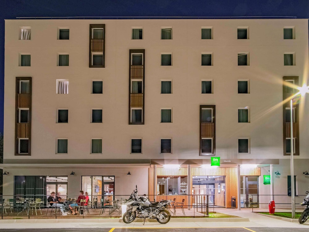 ibis Styles Albertville 3/61