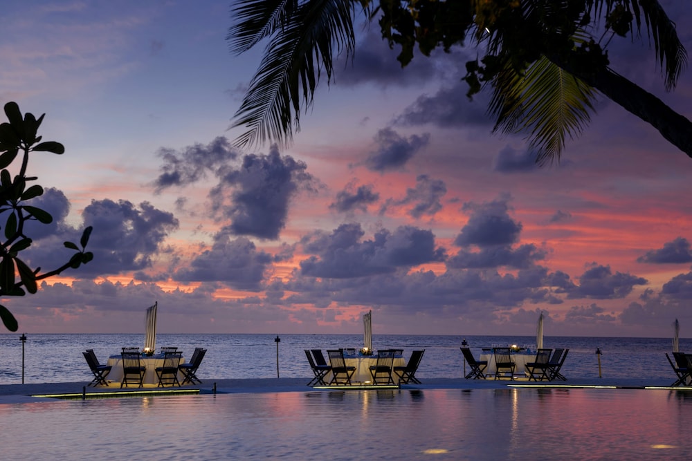 Four Seasons Resort Maldives at Kuda Huraa 50/58