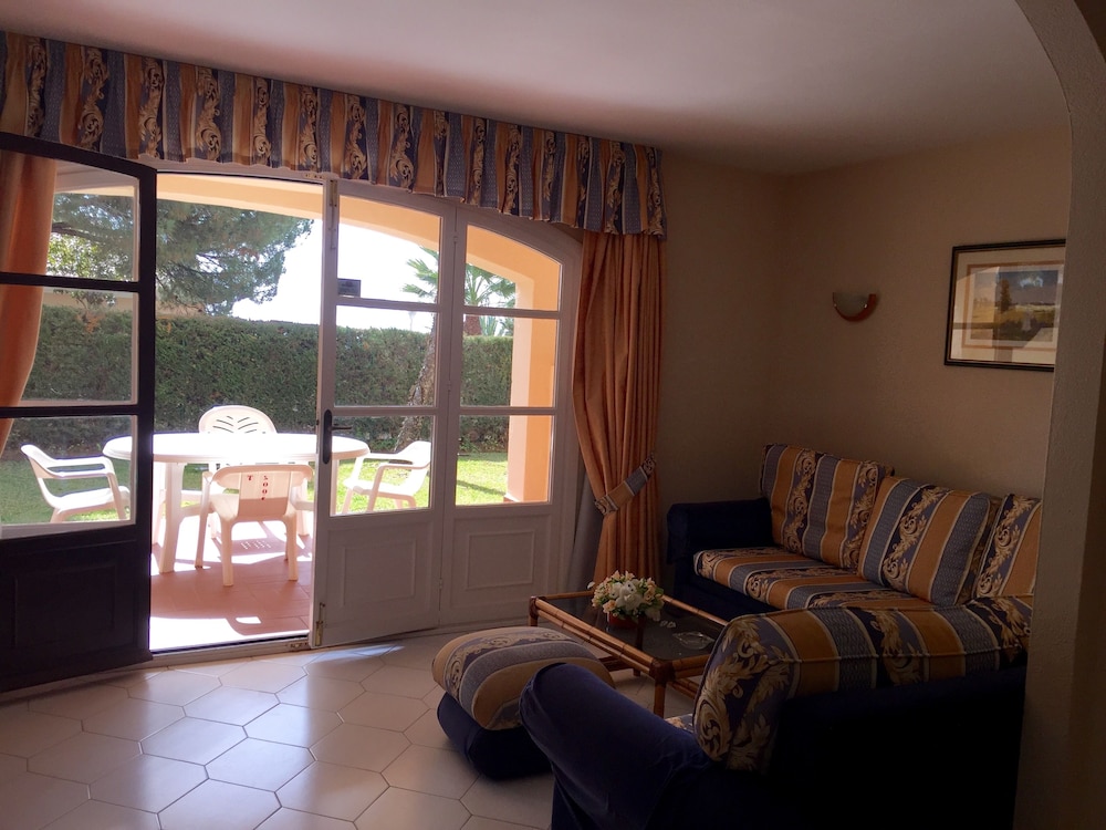 Apartamentos El Toro 31/50