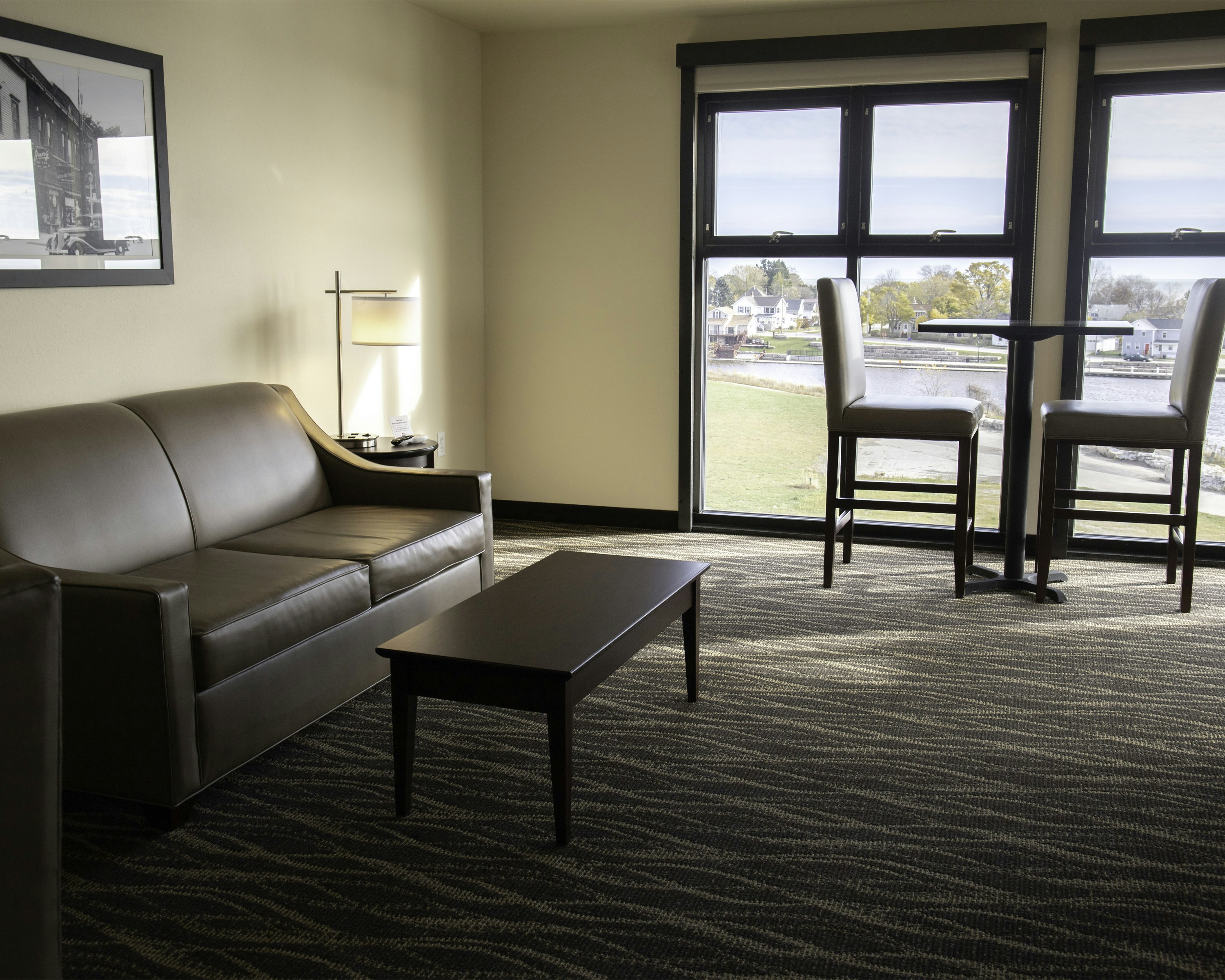 Cobblestone Hotel & Suites - Two Rivers 29/42