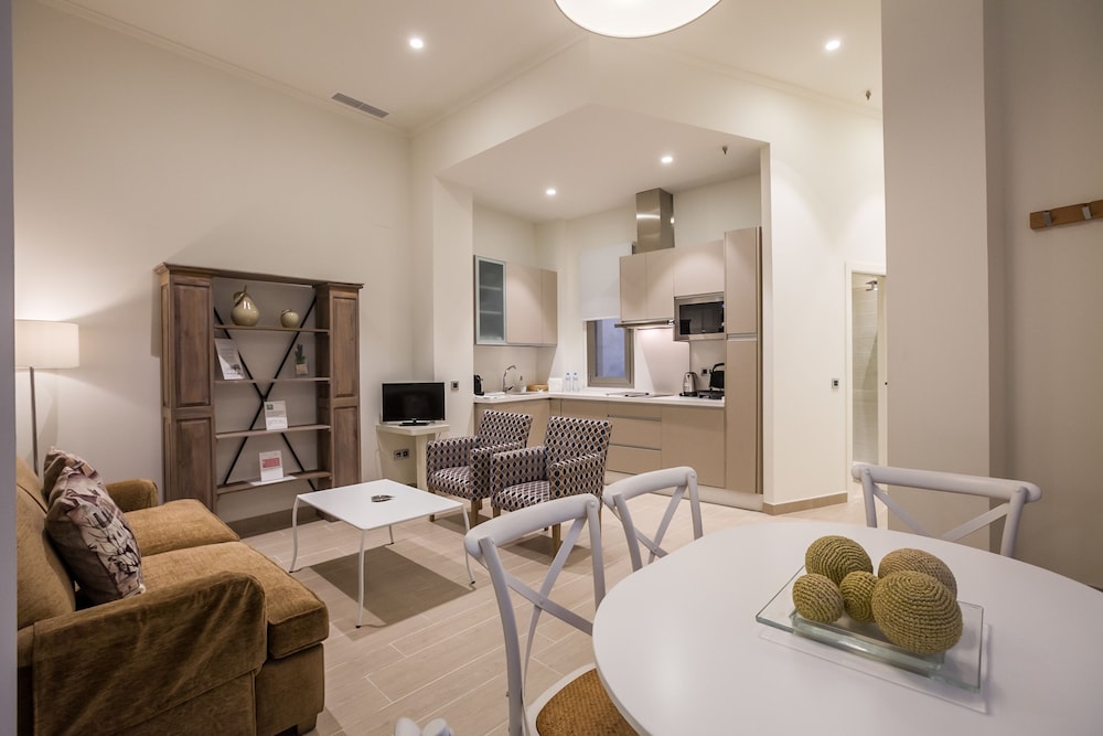 Welldone Cathedral Suites 29/50