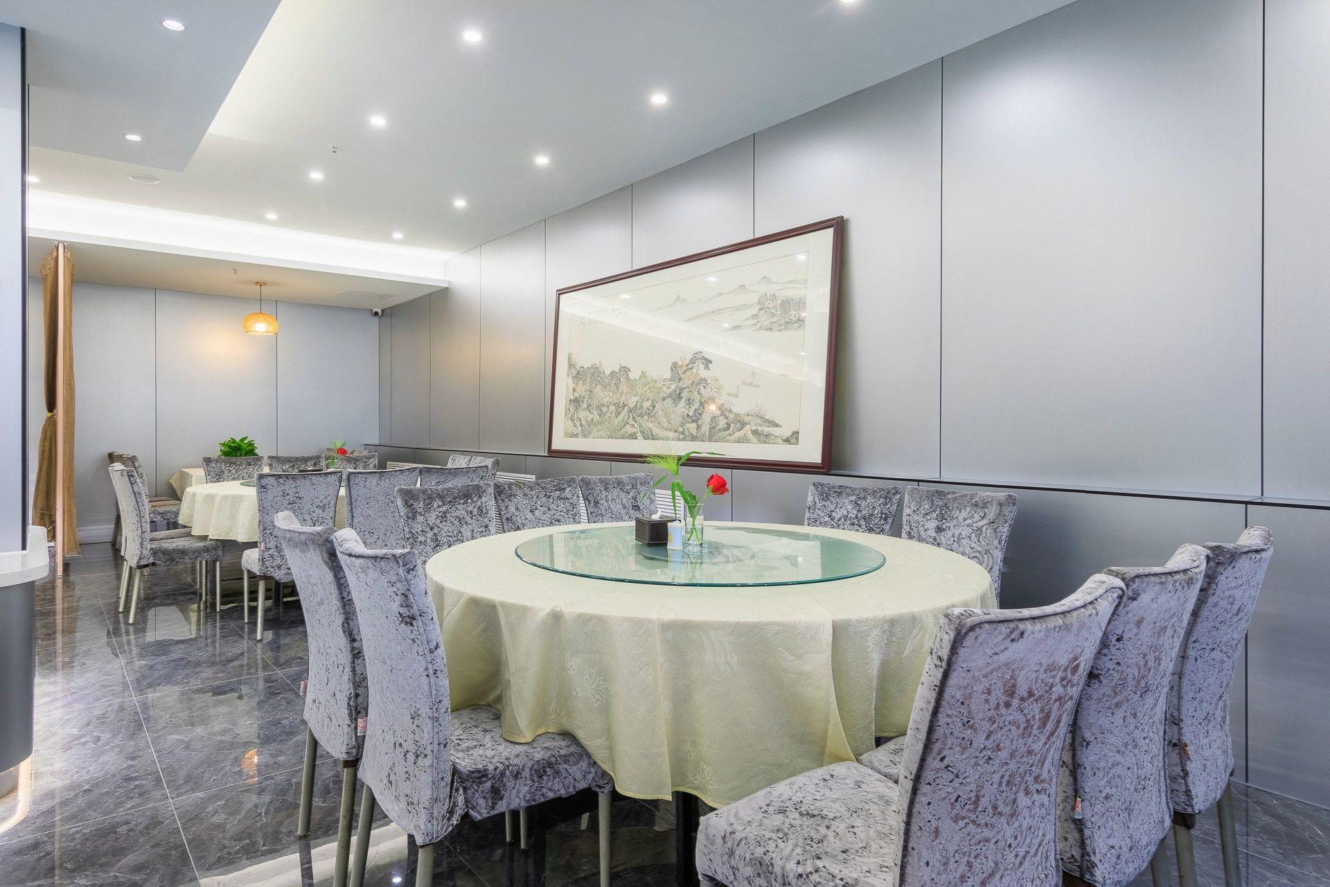 Capital Airport International Hotel 38/45